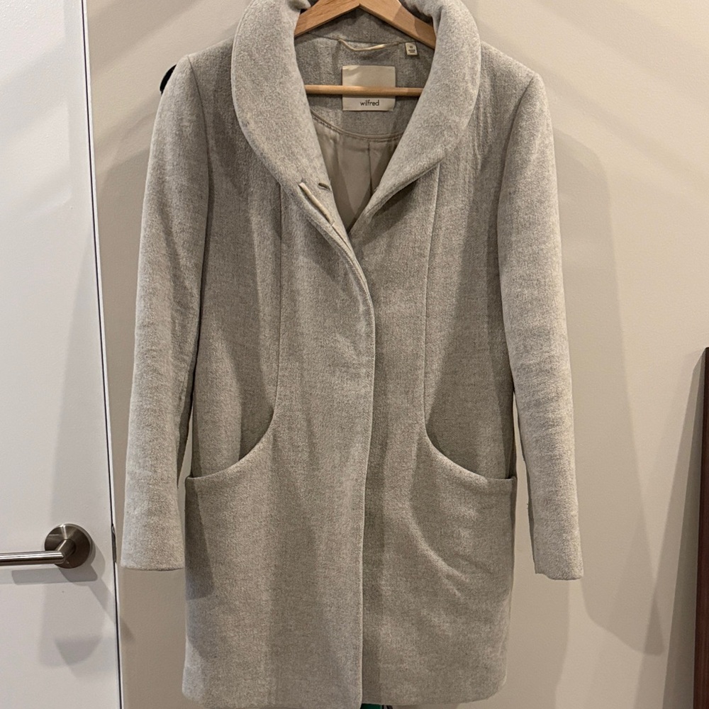 Aritzia Wilfred Light Gray Cocoon Coat
